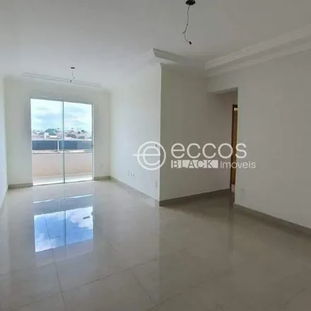 Buy this 3 bed apartment on Avenida Ana Godoy de Souza in Segismundo Pereira, Uberlândia - MG
