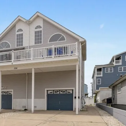 Buy this 5 bed house on 348 40th Street in Sea Isle City, Cape May County