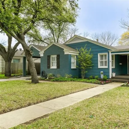 Buy this 4 bed house on 6436 Kenwick Avenue in Fort Worth, TX 76116