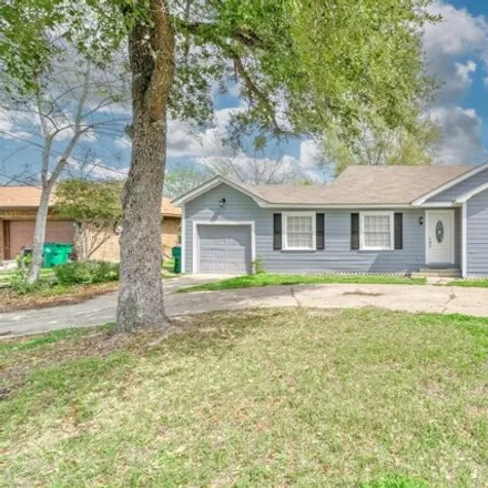 Buy this 3 bed house on 446 Woodrow Street in Madisonville, TX 77864