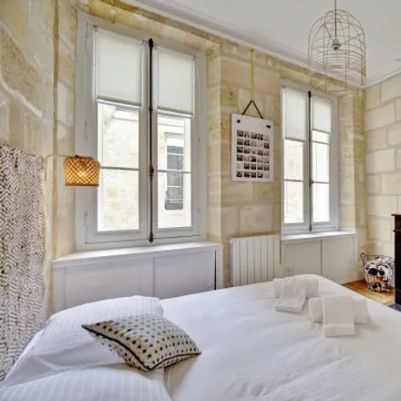 Image 2 - 13 Rue Cornac, 33000 Bordeaux, France - Apartment for rent