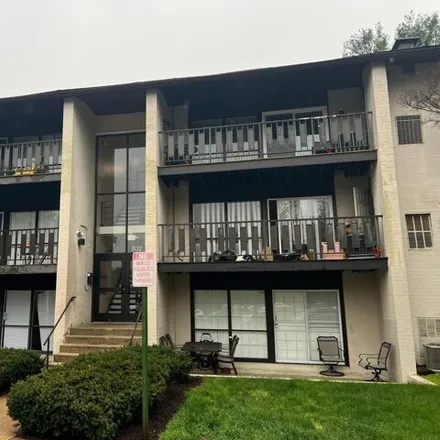 Image 2 - unnamed road, Temple Hills, Prince George's County, MD 20748, USA - Condo for sale