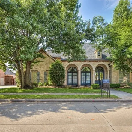 Buy this 5 bed house on 4670 Flint Ridge Drive in Norman, OK 73072