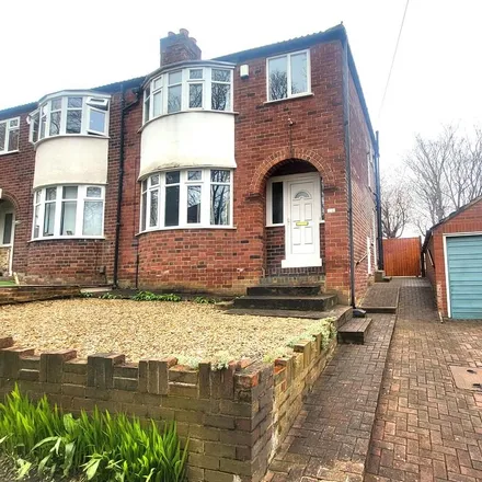 Rent this 3 bed duplex on Roxholme Road in Leeds, LS7 4JF