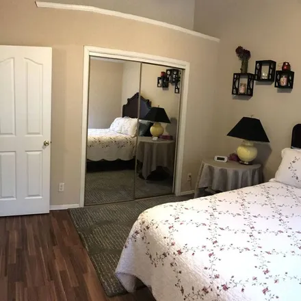 Rent this 3 bed house on El Paso
