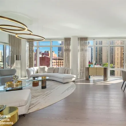 Image 3 - 1355 FIRST AVENUE 9 in New York - Apartment for sale