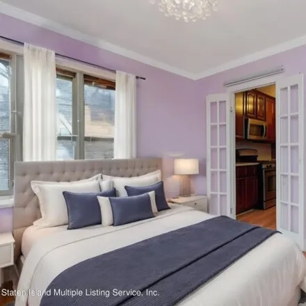 Image 9 - 145 Lincoln Avenue, New York, NY 10306, USA - Apartment for sale