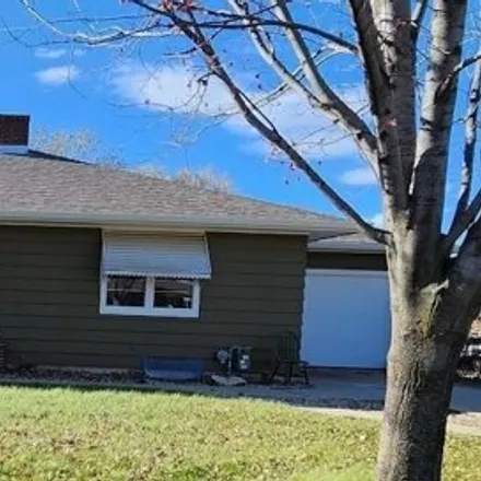 Buy this 3 bed house on 415 17th Street in Windom, MN 56101