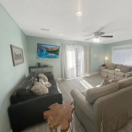 Buy this 2 bed house on 11 Driftwood Road in Miramar Beach, FL 32550