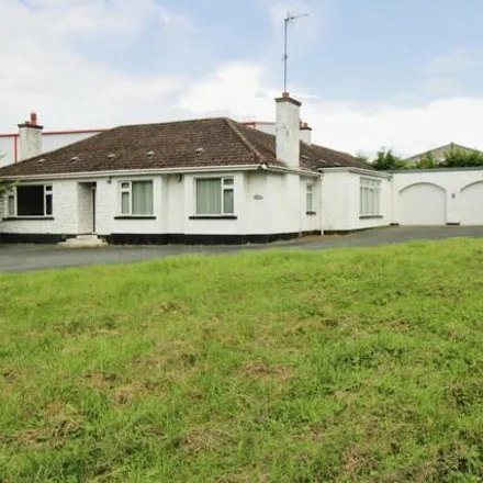 Buy this 4 bed house on Mahon Road in Portadown, BT62 3FG