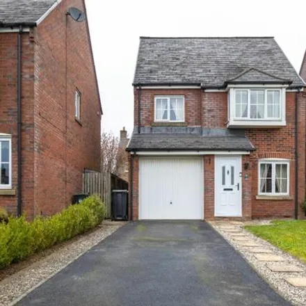 Buy this 3 bed house on Lacock Gardens in Hilperton, BA14 7TF