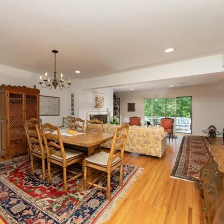 Image 7 - 110 The Mews, Haddonfield, New Jersey, 08033 - House for sale