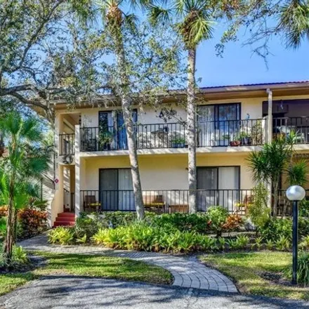 Buy this 3 bed condo on Seagull Drive in Manatee County, FL 34207