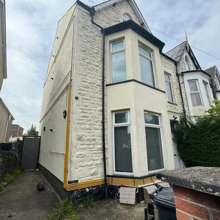 Rent this 2 bed apartment on Roath Conservative Club in 7-11 Cyril Crescent, Cardiff