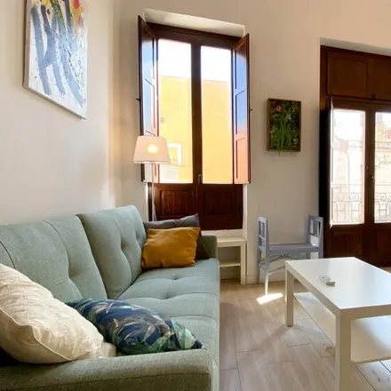 Rent this studio apartment on Carrer de Vidal Canelles in 8, 46011 Valencia