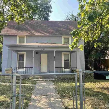 Buy this 3 bed house on 167 West Walnut Street in Junction City, KS 66441