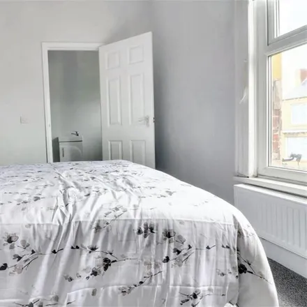 Rent this 1 bed room on Firth Park Academy in Fircroft Avenue, Sheffield