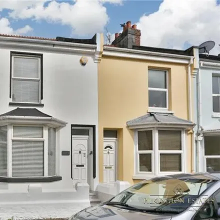 Buy this 2 bed townhouse on 124 Victory Street in Plymouth, PL2 2AJ