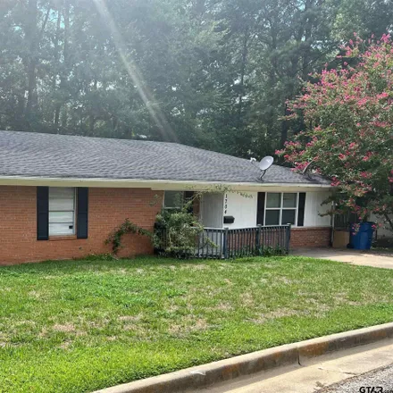Buy this 4 bed house on 1704 Oakwood Circle in Troup, Smith County