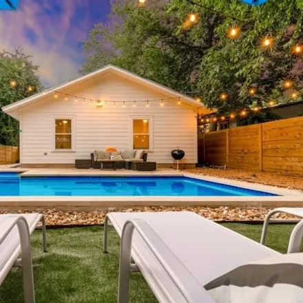 Image 3 - 3021 East 13th Street, Austin, TX 78702, USA - House for rent