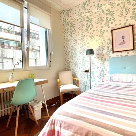 Rent this 6 bed apartment on Calle Rodríguez Arias / Rodriguez Arias kalea in 64, 48013 Bilbao