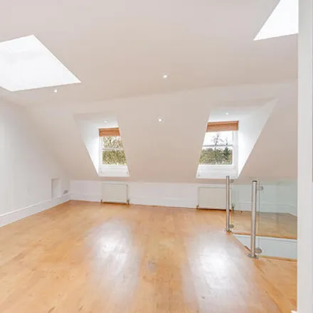 Image 2 - Denning Road, London, NW3 1ST, United Kingdom - Apartment for sale