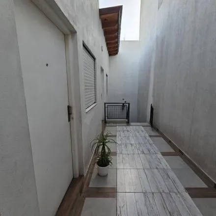 Rent this studio apartment on 86 - Guido y Spano 5501 in Villa Juan Martín de Pueyrredón, Billinghurst