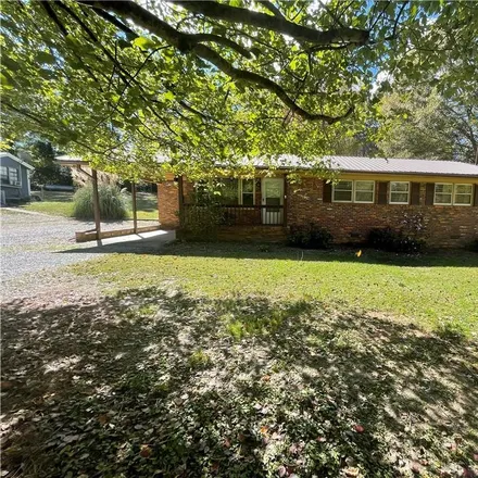 Buy this 3 bed house on 1 Bellview Road in Polk County, GA 30153