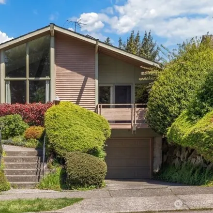 Buy this 3 bed house on 3530 43rd Avenue West in Seattle, WA 98199