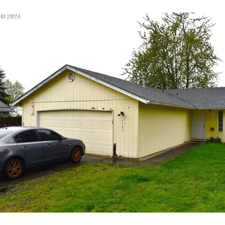 Buy this 3 bed house on 4505 Northeast 130th Avenue in Vancouver, WA 98682
