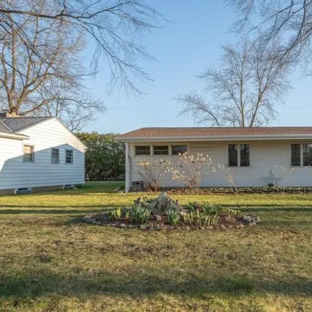 Buy this 3 bed house on Shady Ln Drive in South Haven, Wabash
