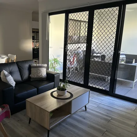 Rent this 1 bed townhouse on City of Moreton Bay in Everton Hills, QLD