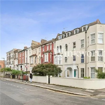 Rent this 2 bed room on 8 Pembroke Road in London, N15 4NW