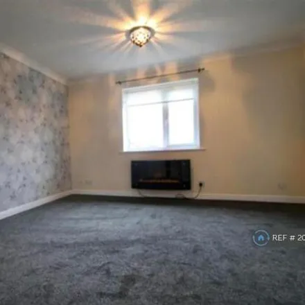 Image 2 - Camden Road, Grays, RM16 6PY, United Kingdom - Apartment for rent