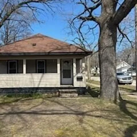 Buy this 2 bed house on 3187 Maffett Street in Muskegon Heights, MI 49444