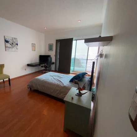 Rent this 4 bed house on Privada Salto de Eyipantla in Delegaciön Santa Rosa Jáuregui, QUE