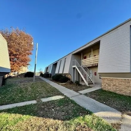 Rent this 1 bed apartment on 1701 S West End St Apt 29 in Springdale, Arkansas