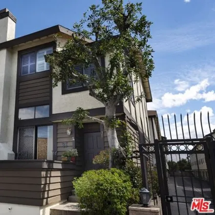 Buy this 2 bed house on Alley 80616 in Los Angeles, CA 91335