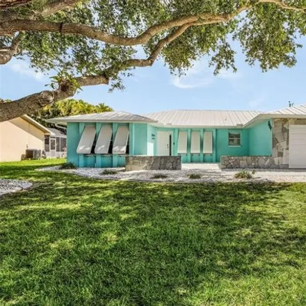 Image 2 - 1131 SE 34th Ter, Cape Coral, Florida, 33904 - House for sale