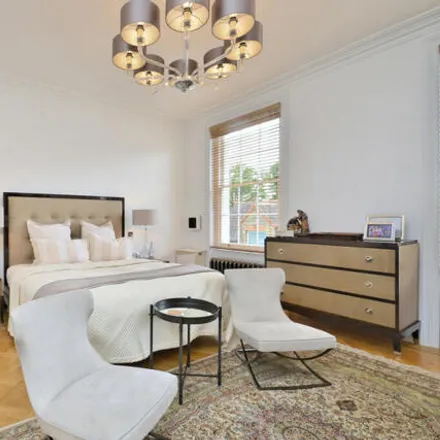 Image 4 - 2 Warwick Place, London, W9 2PX, United Kingdom - Townhouse for sale