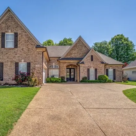 Buy this 4 bed house on 3382 Mountain Ash Drive in Southaven, MS 38672