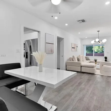 Image 8 - 5821 Northwest 1st Avenue, Edison Center, Miami, FL 33127, USA - Apartment for rent