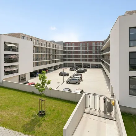 Rent this 1 bed apartment on Max Euwestraat 18 in 5707 RS Helmond, Netherlands