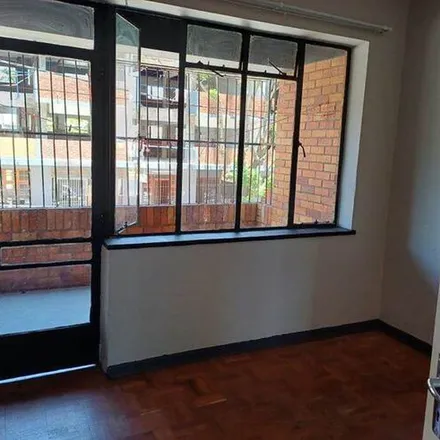 Image 4 - 59 5th Avenue, Melville, Johannesburg, 2001, South Africa - Apartment for rent