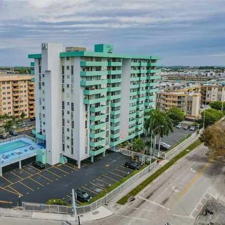 Buy this 1 bed condo on 1825 West 44th Place in Hialeah, FL 33012