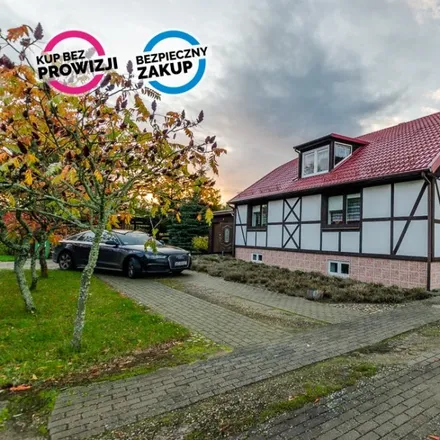 Buy this 6 bed house on Trakt Konny 43A in 80-210 Gdańsk, Poland