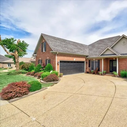 Buy this 4 bed house on The Pearl Club in 6501 Summit Drive, Owensboro