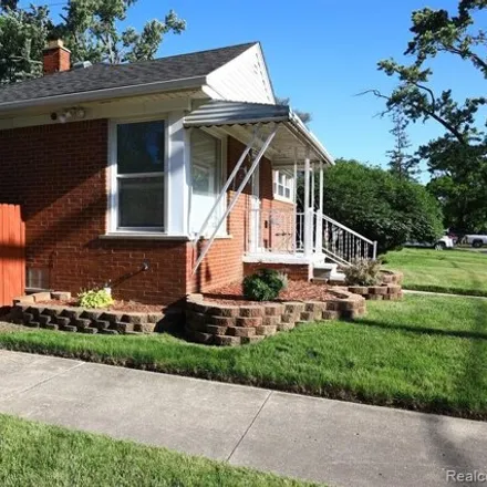 Image 2 - 20118 Lahser Rd, Detroit, Michigan, 48219 - House for sale