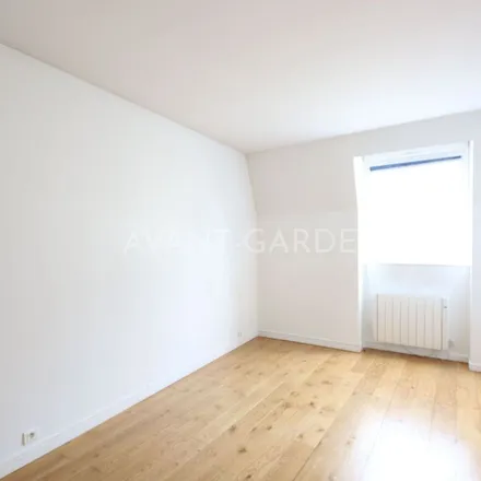 Rent this 3 bed apartment on 4 Rue de Charenton in 75012 Paris, France