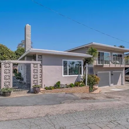 Buy this 3 bed house on 200 Terrace Way in Capitola, CA 95010